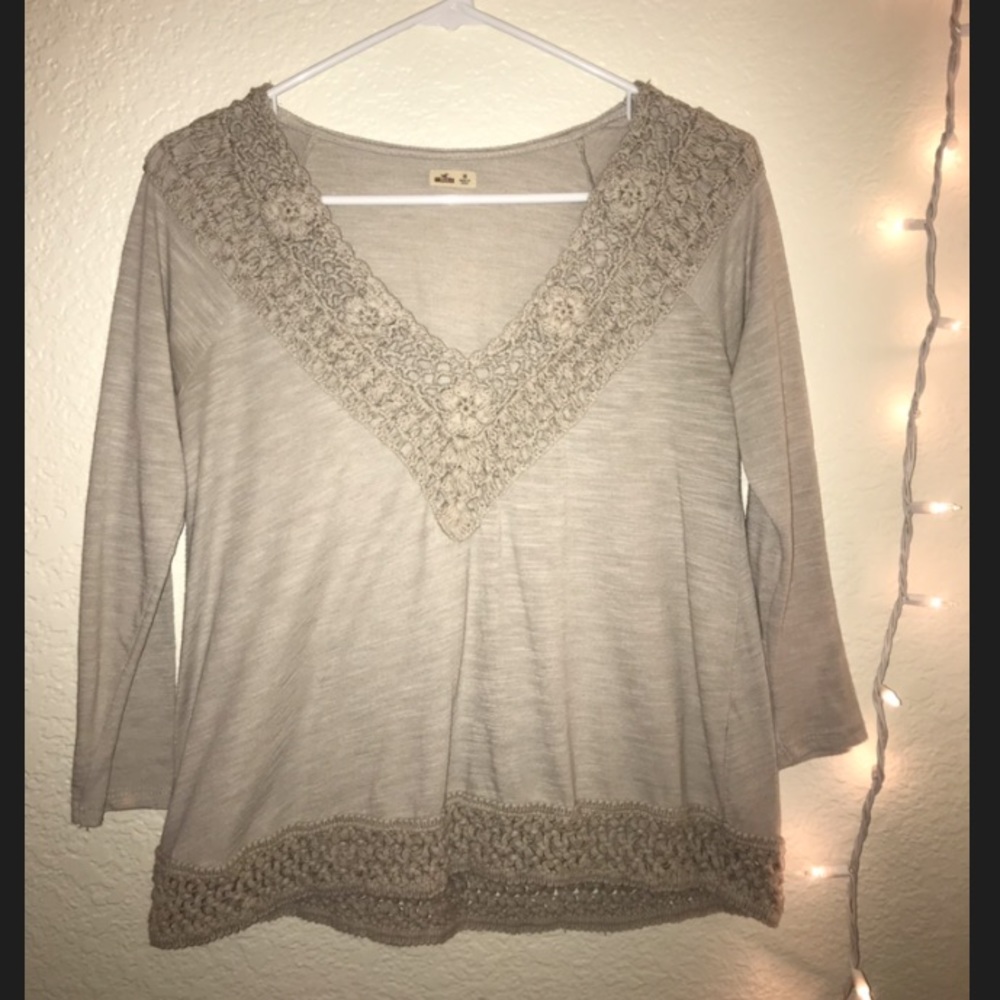 Taupe quarter length sleeve shirt